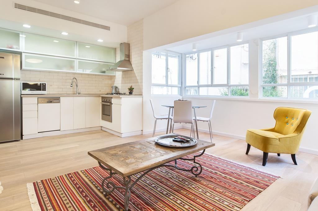 Bright 2Bd Apartment In The Heart Of Tel Aviv With Shelter By Sea N' Rent Exterior photo